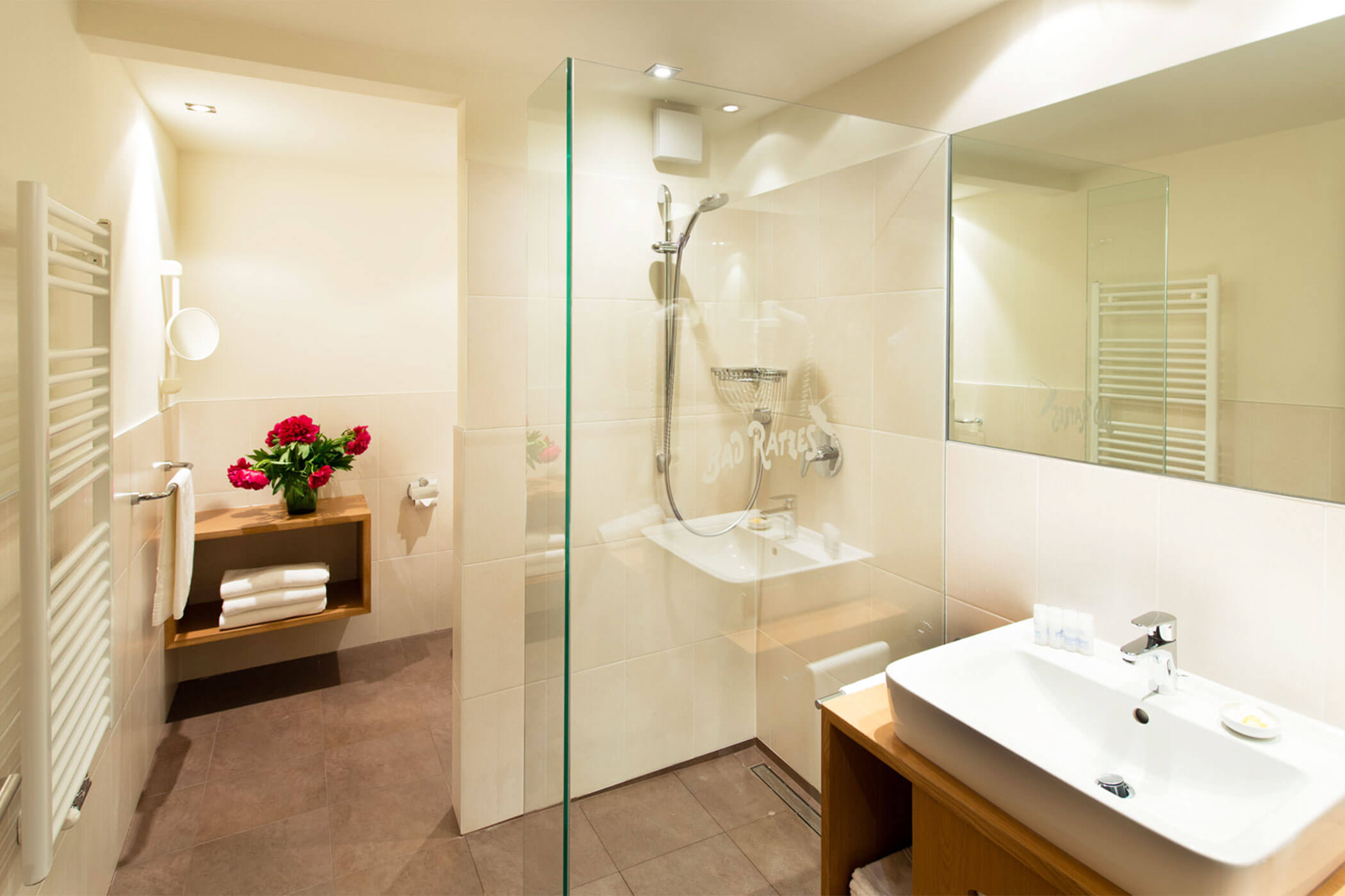 Family suite "Euringer" bathroom