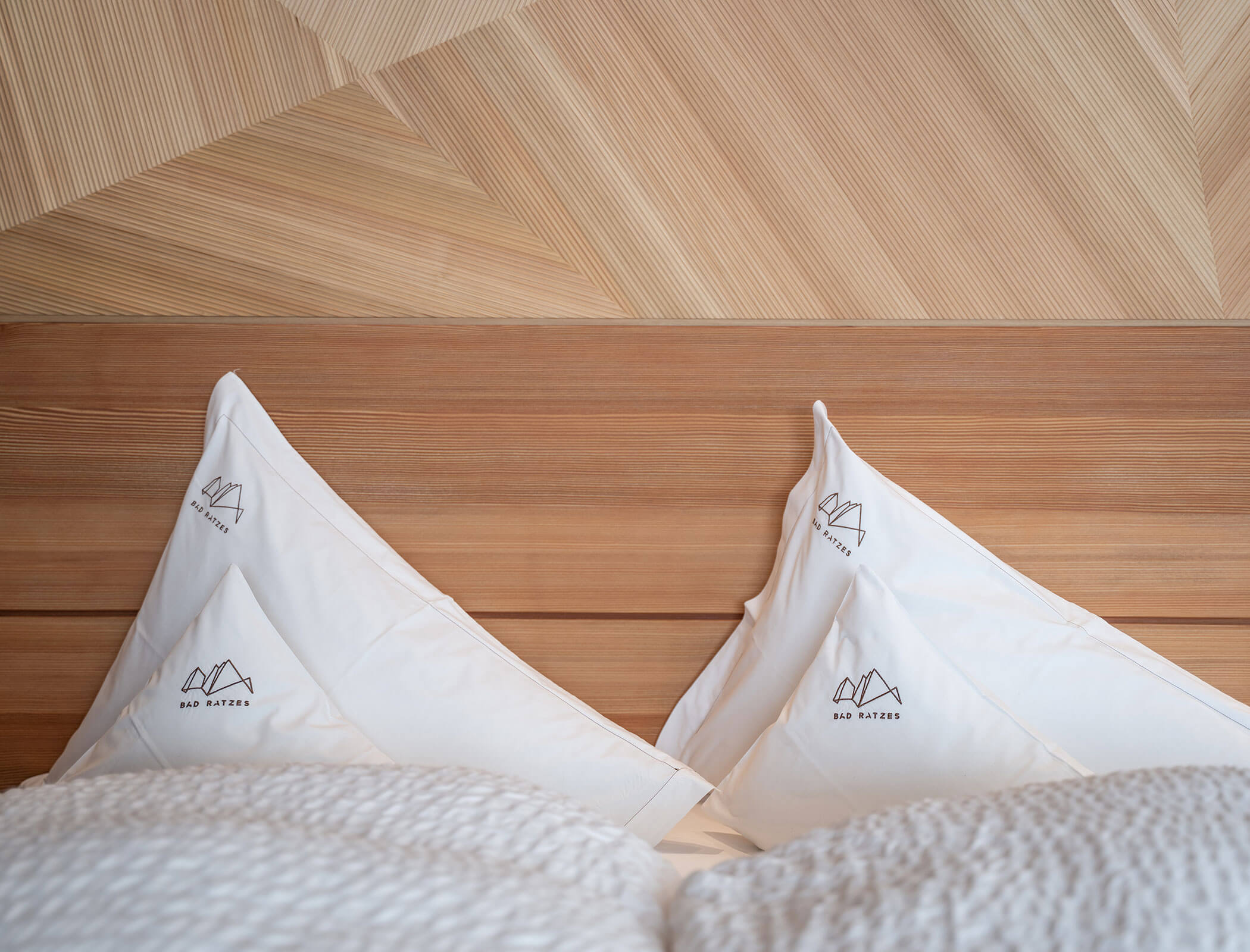 Biancheria da letto bianca con il logo Bad Ratzes - Bad Ratzes
