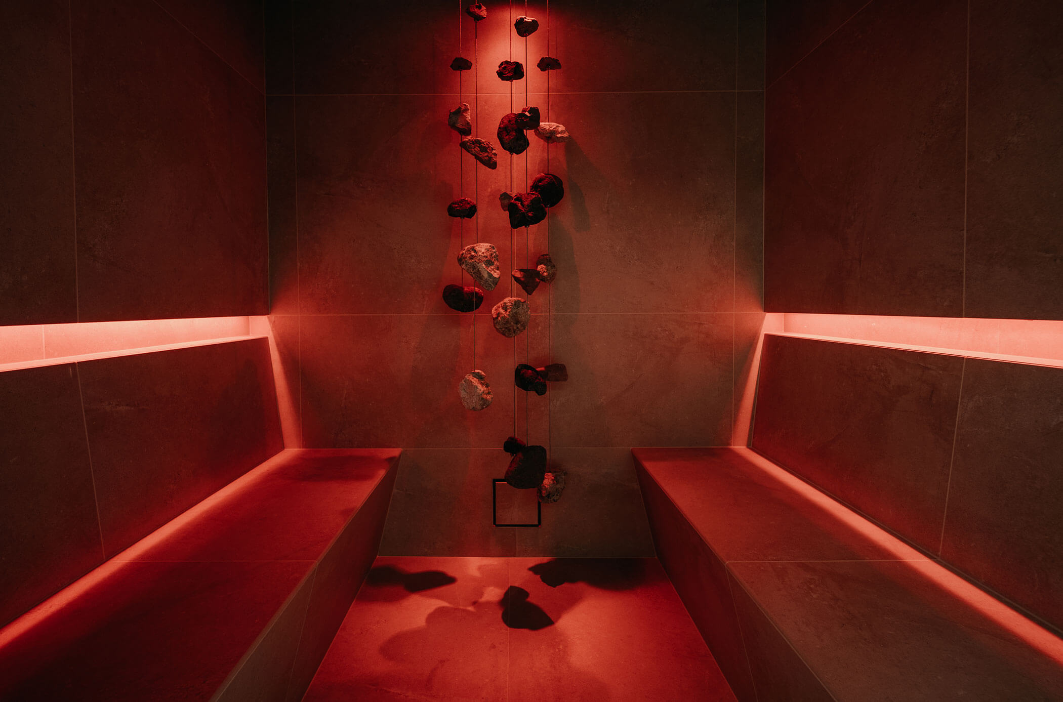 Bagno turco con pietre sospese - Bad Ratzes
